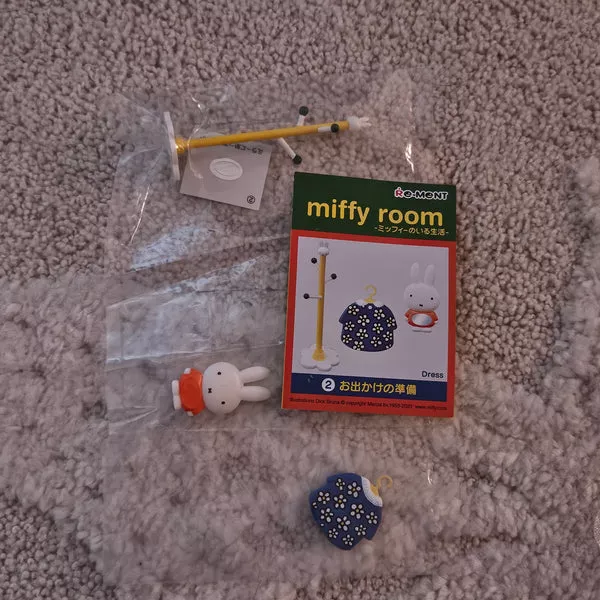 Clothing Hanger - Miffy Room Series by Re-ment